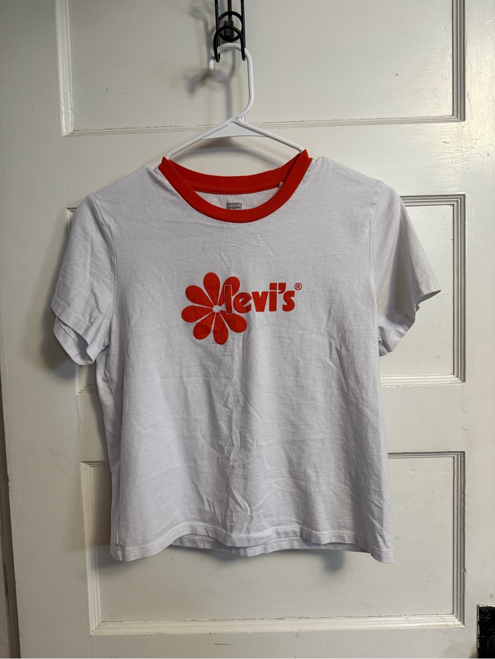 Levi's white and red/orange flower logo baby tee Size S
